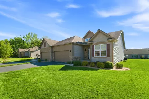 1321 Ludington Ln, Dyer, IN 46311