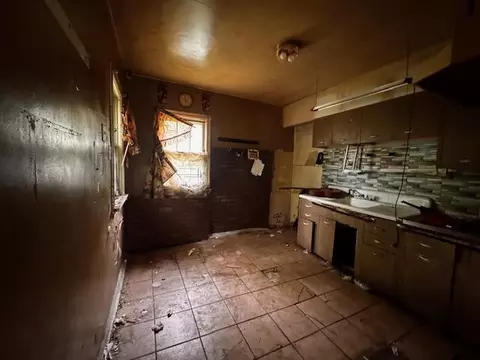 4004 Jackson St, Gary, IN 46408 photo 7