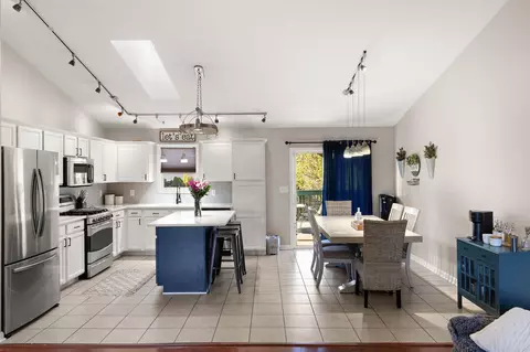 Kitchen - 7310 E 103rd Ave, Crown Point, IN 46307 photo 1 of 4