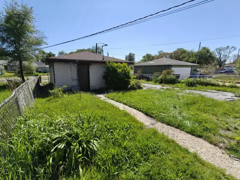 Exterior - 1027 Central Ave, Gary, IN 46407 photo 6 of 7