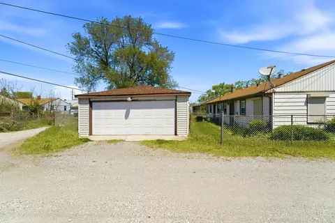 Exterior - 2050-58 Rhode Island Ct, Gary, IN 46407 photo 2 of 3