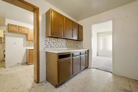Entry Way - 2050-58 Rhode Island Ct, Gary, IN 46407 photo 1 of 2