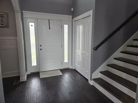 Entry Way - 9835 Meadow Rose Ln, Saint John, IN 46373 photo 1 of 6
