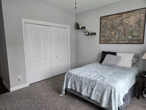 Bedroom - 9835 Meadow Rose Ln, Saint John, IN 46373 photo 2 of 11