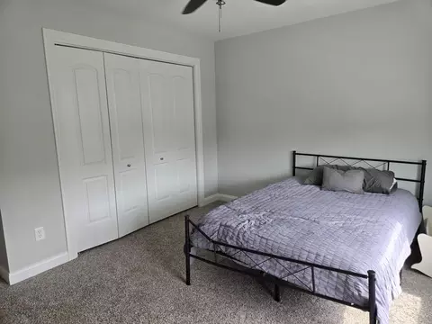 Bedroom - 9835 Meadow Rose Ln, Saint John, IN 46373 photo 4 of 11