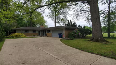 2614 Maple St, Michigan City, IN 46360