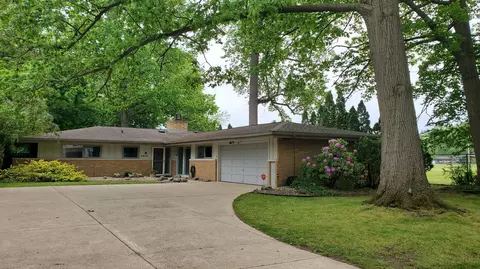 2614 Maple St, Michigan City, IN 46360