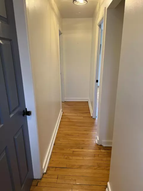 Entry Way - 805 Buchanan St, Gary, IN 46402 photo 1 of 1