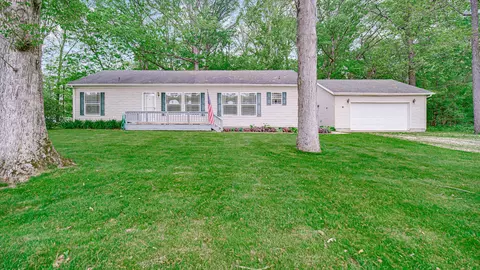 7753 N 200, Monterey, IN 46960