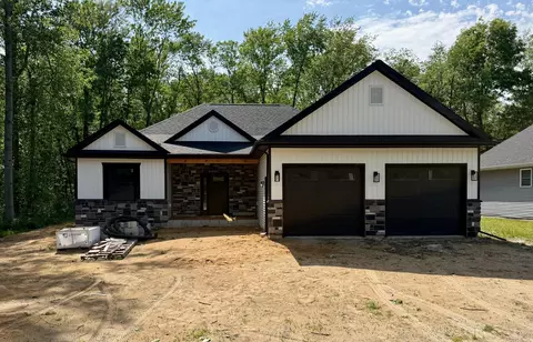 1247 S Roosevelt Rd, Knox, IN 46534