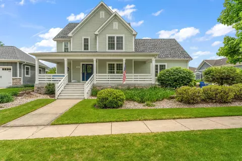 2405 Dickinson Rd, Chesterton, IN 46304