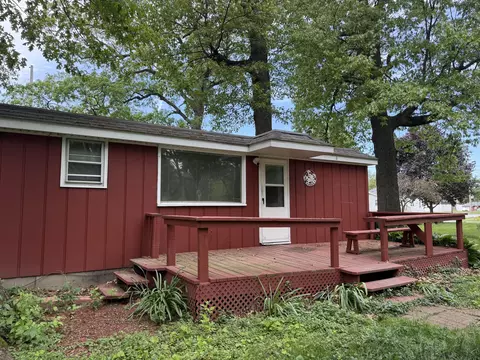 417 N Colfax St, Griffith, IN 46319 photo 2