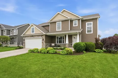 1414 Gates Dr, Schererville, IN 46375