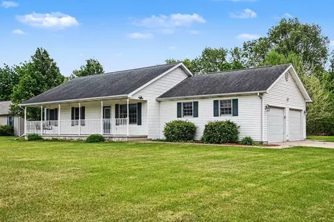 724 S 500, Knox, IN 46534