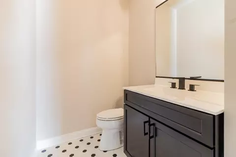 Bath - 7620 E 115th Ave, Crown Point, IN 46307 photo 1 of 6