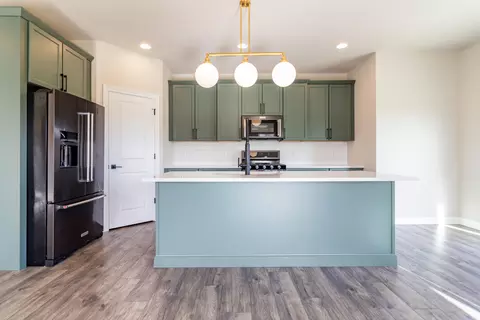 Kitchen - 7620 E 115th Ave, Crown Point, IN 46307 photo 1 of 5