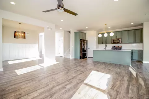 Living - 7620 E 115th Ave, Crown Point, IN 46307 photo 3 of 4