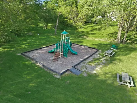 3580 W Lakeshore Dr, Crown Point, IN 46307 photo 6
