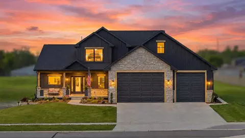 13523 Beach Pl, Cedar Lake, IN 46303