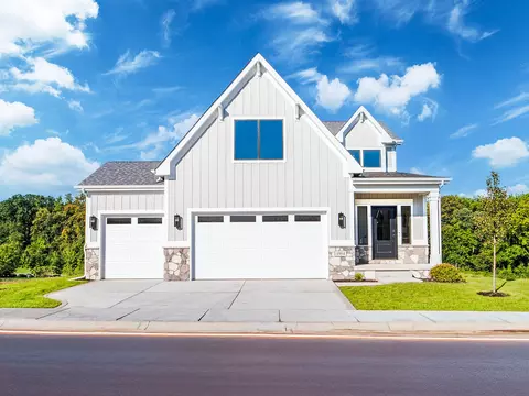 1954 Forest Ridge Dr, Valparaiso, IN 46385