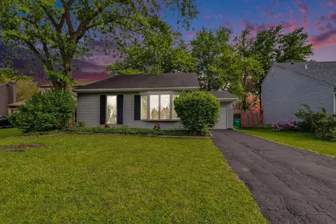 1140 W 59th Pl, Merrillville, IN 46410