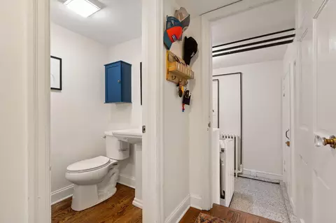 Entry Way - 332 E 650, La Porte, IN 46350 photo 2 of 4