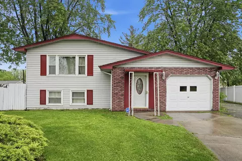 7055 Van Buren St, Merrillville, IN 46410