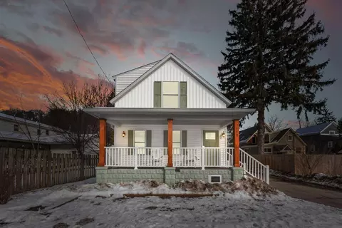 112 Blaine St, Michigan City, IN 46360