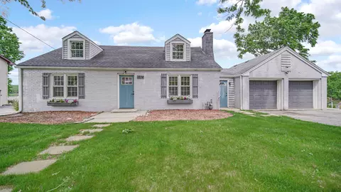1234 River Ter, Hobart, IN 46342