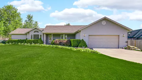 740 W 275, Hebron, IN 46341