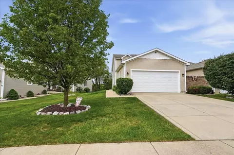 11335 Valley Dr, Saint John, IN 46373
