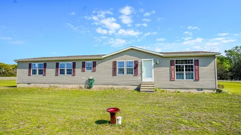 2090 W 800, North Judson, IN 46366