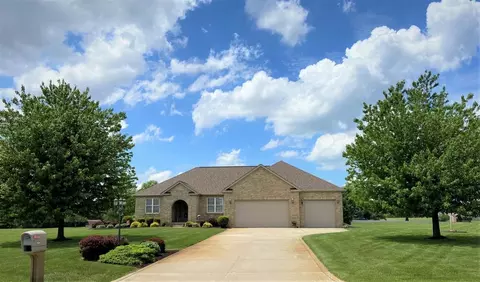 104 Stone Creek Dr, Valparaiso, IN 46383