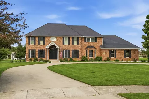13741 Jennings Ln, Crown Point, IN 46307