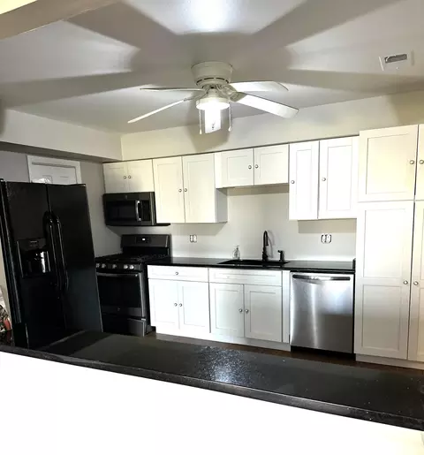 Kitchen - 405 Old Stone Rd #E2, Munster, IN 46321 photo 1 of 1