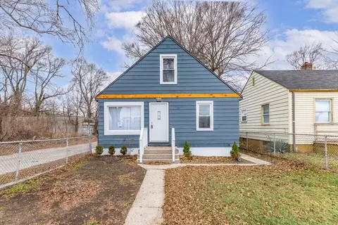 456 Gerry St, Gary, IN 46406
