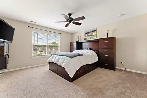 Bedroom - 1167 Kinner Dr, Chesterton, IN 46304 photo 4 of 5