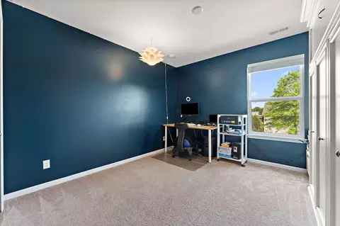 Bedroom - 1167 Kinner Dr, Chesterton, IN 46304 photo 3 of 5
