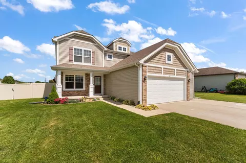 Exterior - 1167 Kinner Dr, Chesterton, IN 46304 photo 2 of 7