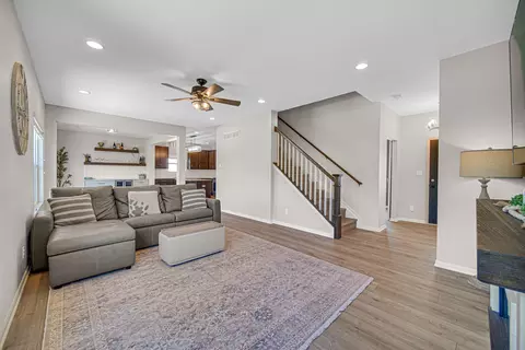 5710 Burr Ridge Cir, Crown Point, IN 46307 photo 6