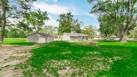 Exterior - 2364 E Us 6, Hamlet, IN 46532 photo 6 of 9