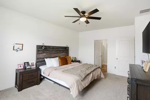Bedroom - 7677 W 105th Pl, Crown Point, IN 46307 photo 3 of 3