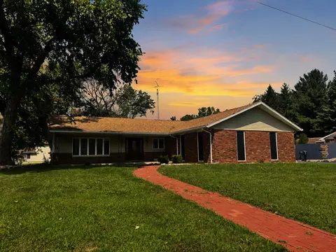 4726 Locksley Dr, Rensselaer, IN 47978