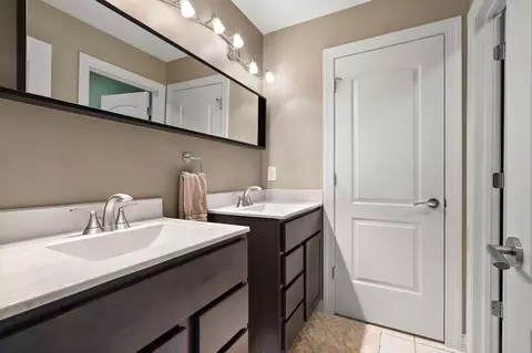 Bath - 12966 Baker Ct, Crown Point, IN 46307 photo 1 of 5