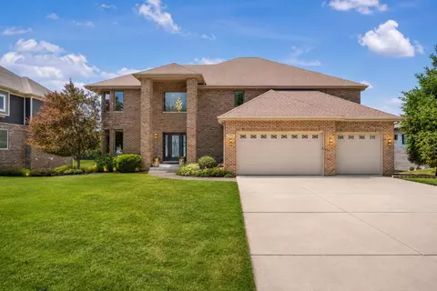 12966 Baker Ct, Crown Point, IN 46307