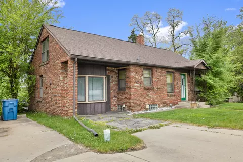 610 Pine Lake Ave, La Porte, IN 46350