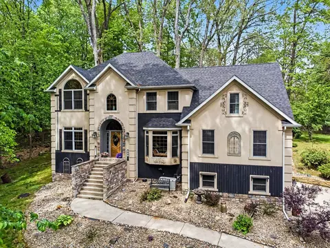 347 E Murray Rd, La Porte, IN 46350