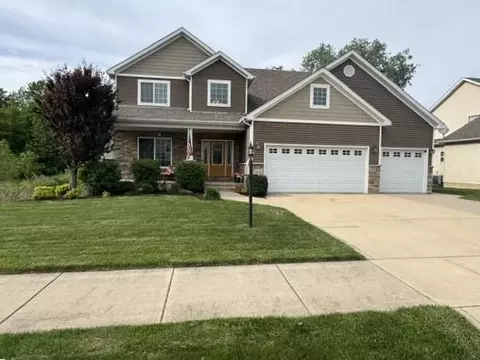 508 Pine Trail Dr, Chesterton, IN 46304