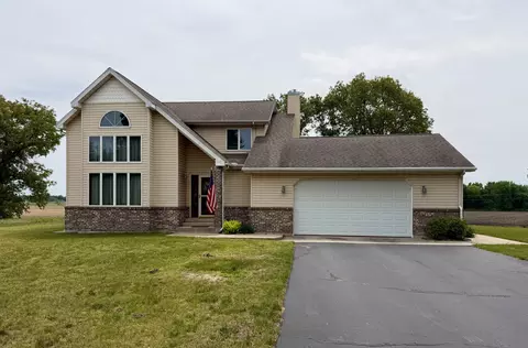 1960 S Fernwood Dr, Knox, IN 46534