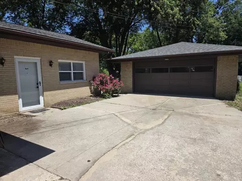 Exterior - 405 Fairview Ave, Crown Point, IN 46307 photo 2 of 5